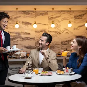 Otel La Clef Champs-elysees By The Crest Collection Paris